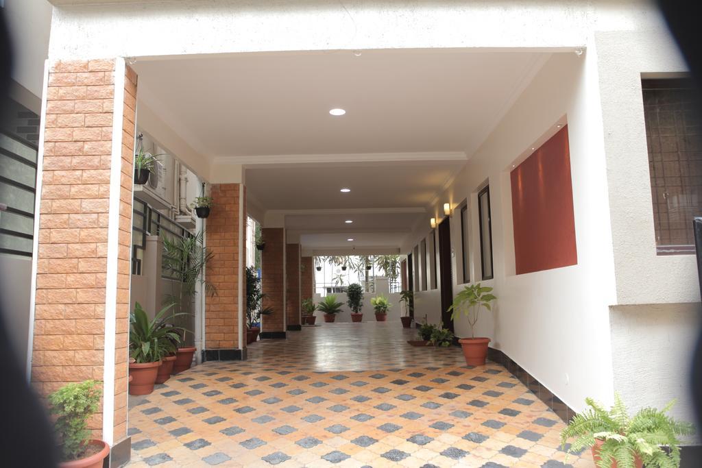 Hotel Our Nest Hyderabad Exterior foto